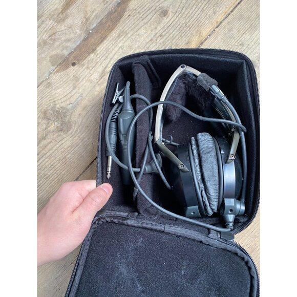 Bose X A10 Aviation Pilot Headset Dual GA Plug w/ Case & Ear Covers Mic Muff - Picture 6 of 16